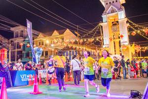 BIB: 50275
                            <button type="button" onclick="openModal(21894351)" class="btn btn-primary btn-sm float-right btn-popup" data-toggle="modal" data-target=".modal-high-quality">
                        <i class="fas fa-shopping-cart"></i> Add to Cart
                    </button>
                                            <button type="button" onclick="isThisMe(21894351, true)" class="btn btn-success btn-sm float-right btn-popup btn-isme hidden" data-toggle="tooltip" data-placement="bottom" title="นี่คือรูปของคุณใช่ไหม คลิกที่นี่เพื่อเอาเข้าอัลบั้ม">
                        <i class="fas fa-plus"></i> Add to album
                    </button>
                    <button type="button" onclick="isThisMe(21894351, false)" class="btn btn-warning btn-sm float-right btn-popup btn-isnotme hidden">
                        <i class="fas fa-ban"></i> Remove from album
                    </button>